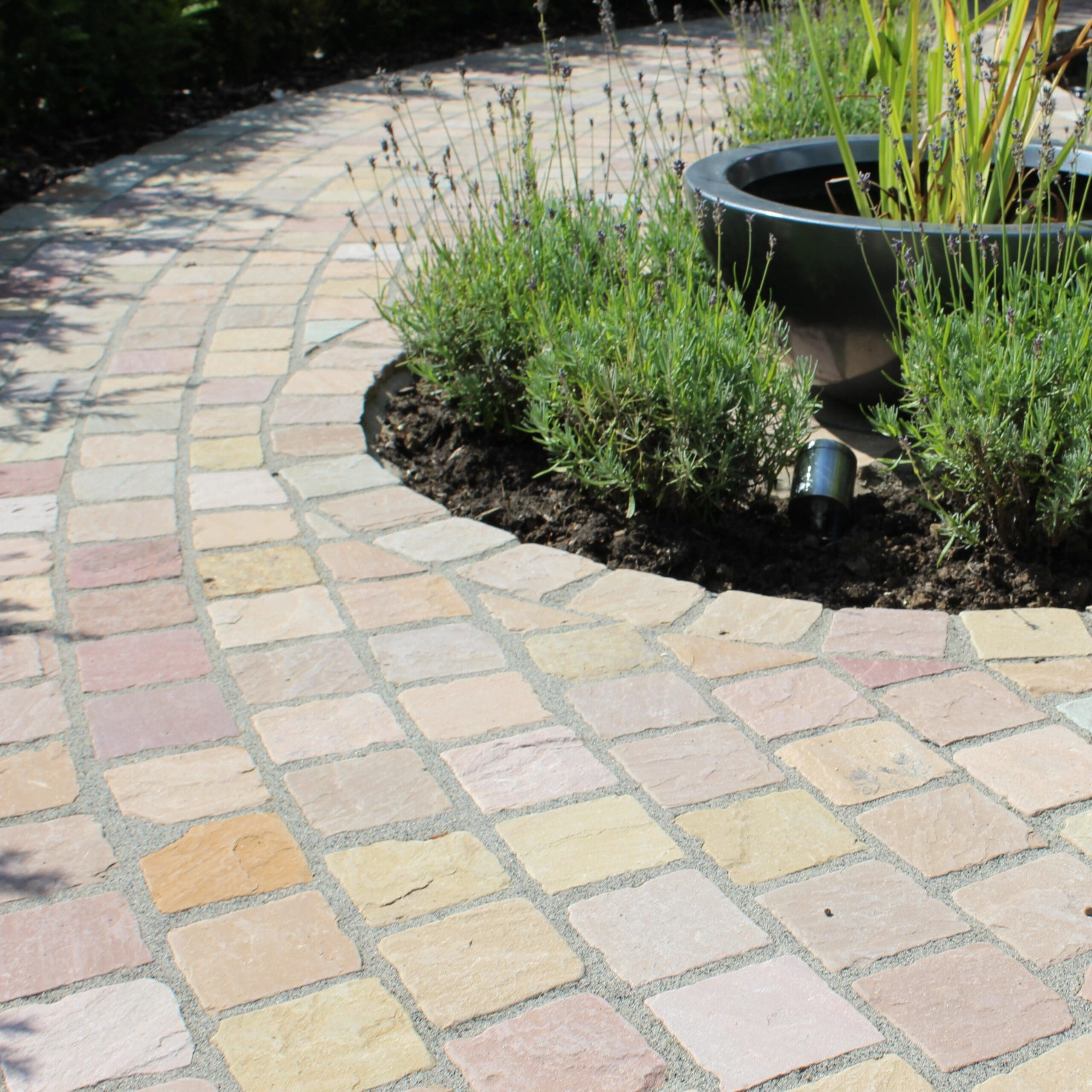Meadow Sandstone Cobbles - Image 5