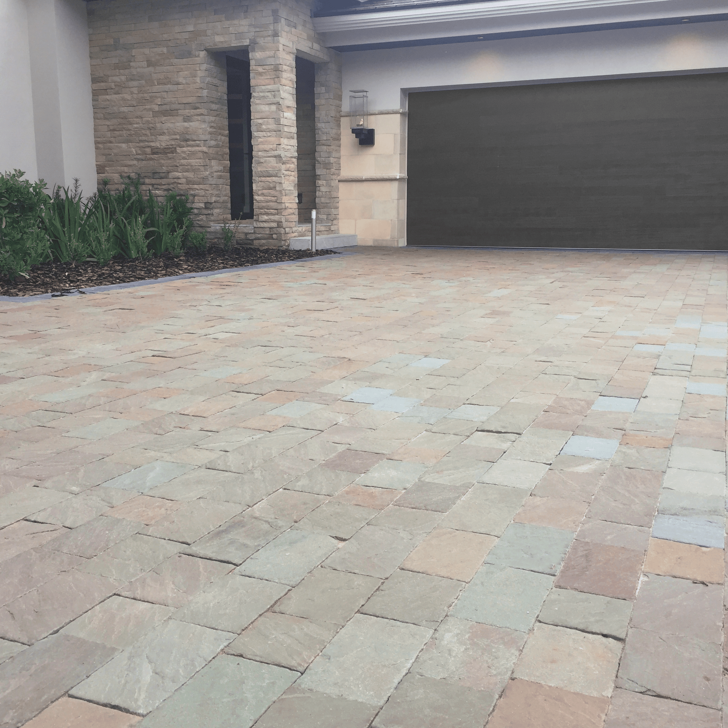 Fossestone Forest Sandstone Block Paving - Image 5