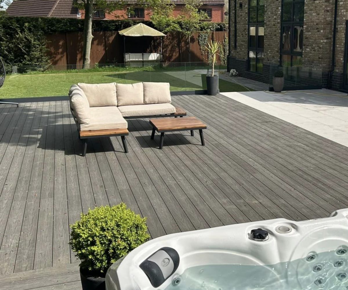 Piranha-Sandstone-Island-Mist-Terrafuzion-Decking-Hot-Tub-and-Outdoor-Corner-Sofa-1.jpg