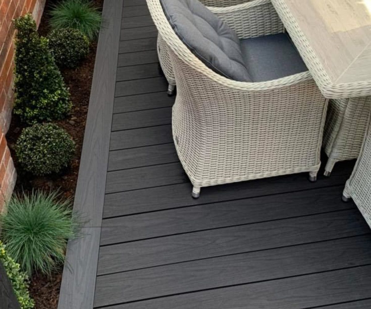 Piranha-Slate-Graphite-Terrafuzion-Decking-Outdoor-Dining-Area-Close-Up-1.jpg